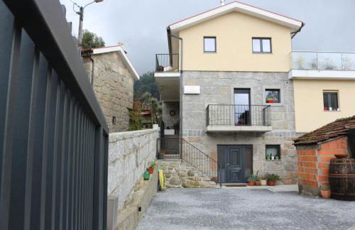 Vila de Campos - Gerês - Foto 31