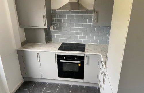 2 Bedroom Home Near Tube Station Easy London Access Peeams Abode - Foto 5