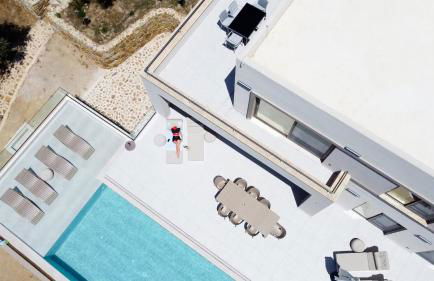 Presidential Beach Villa - Photo 10