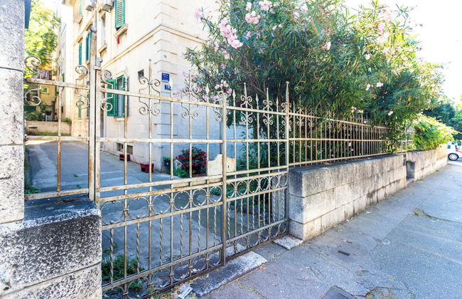 Traditional apartment Bacvice, 3 min walk to the beach - Foto 24