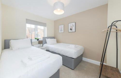 Stunning Garden House with Free WIFI and Parking - Foto 27