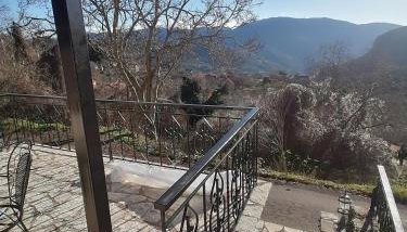 Pera Vrisi - Photo 2