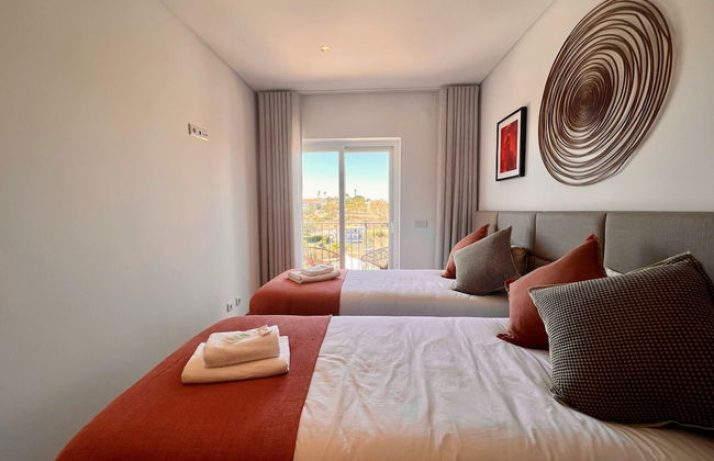 Albufeira Deluxe Residence With Pool - Photo 3