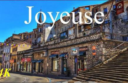 Vila Joyeuse - Foto 25