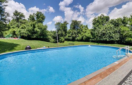 Hidden Paradise on 5 Acres with Hot Tub and Deck! - Foto 3