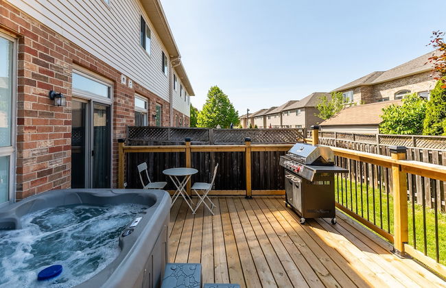 GLOBALSTAY. Modern 3-4 Bedroom Town - Photo 44