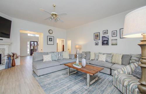 Big Texas Living - Spacious 5-BD with Pool - Foto 10