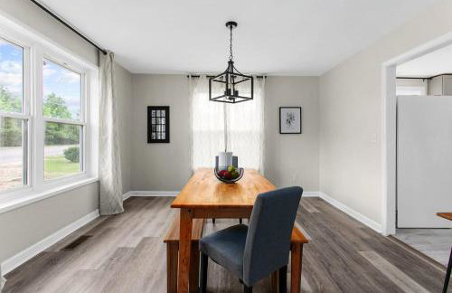 10 Min to Downtown-Modern in Magic City-Both Units - Foto 4