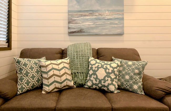 The Shoreline Container Tiny Home 12 min to Magnolia Baylor - Foto 9