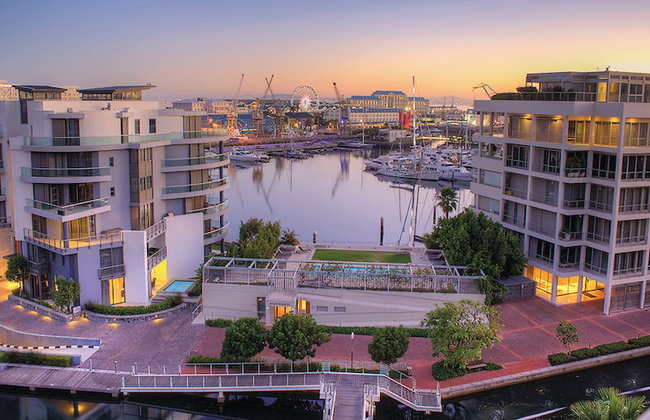 One Bedroom Apartment - Fully Equipped Waterfront Based, V&a Marina Residential - Photo 10