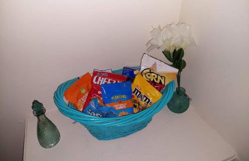 ~Como's Finest ~A Home Away From Home ~Sleeps 10 ~ - Foto 30