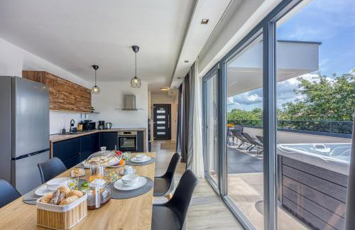 Modern apartment Ana with Jacuzzi and Pool - Foto 14