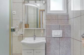 Above The Sea - Foto 51