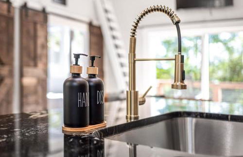 NEW Beehive Tree House Retreat - Foto 17