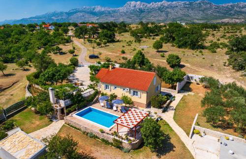 MY DALMATIA - Villa Sucic with private pool and mountain view - Foto 27