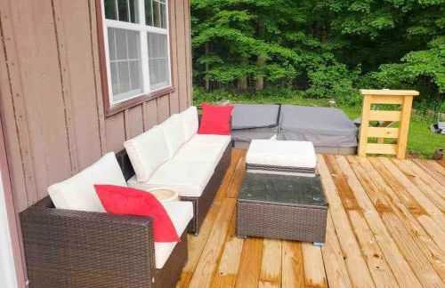 Breathtaking views. Hot tub. Huge Deck. Fast Wifi - Foto 36