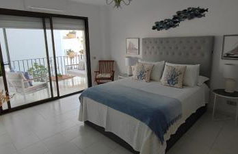 Marbella Suite - Photo 50
