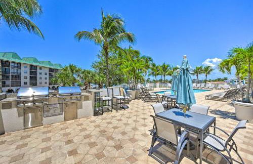 Naples Escape in Regatta with Resort Amenities! - Photo 30