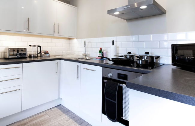 2 Bed 1 Bath Town Center Apartment - Foto 15