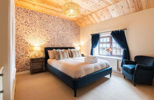 Stud Farm House - Photo 6