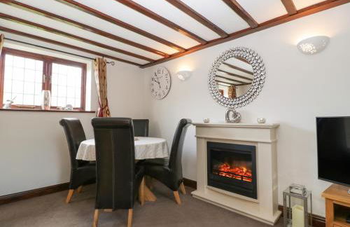 Burford Cottage - Photo 4