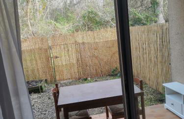 Appartement T1bis avec jardinet au calme - Photo 16