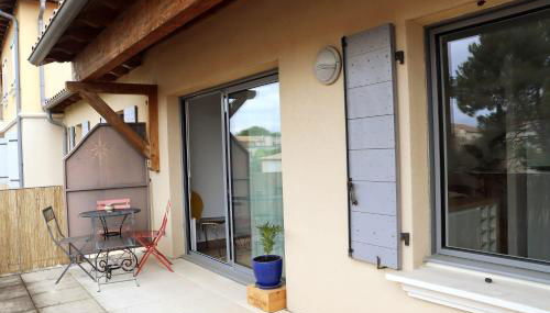 Uzès centre la TERRASSE des CAPUCINES avec Garage privée - Foto 2