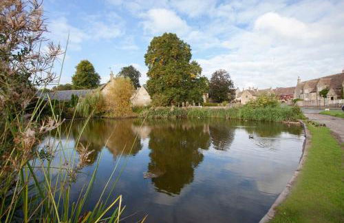 Charming Country House Nr Bath - Photo 12