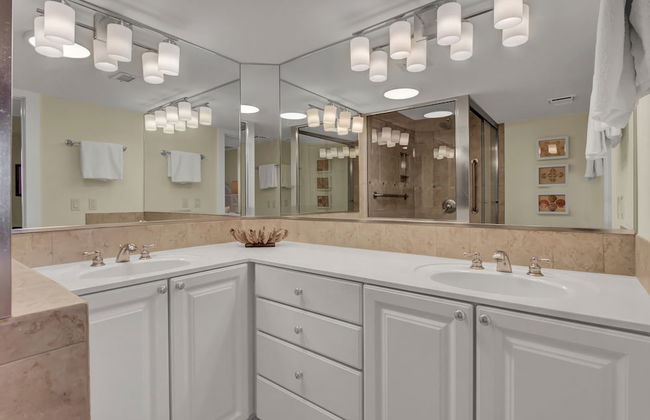 303a Shipwatch by Avantstay Ocean View Shared Pool Boardwalk to Beach - Foto 17