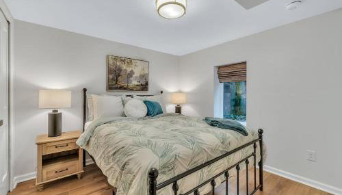 Serene Suburban Oasis 2 Saunas, Office, Parking - Foto 2