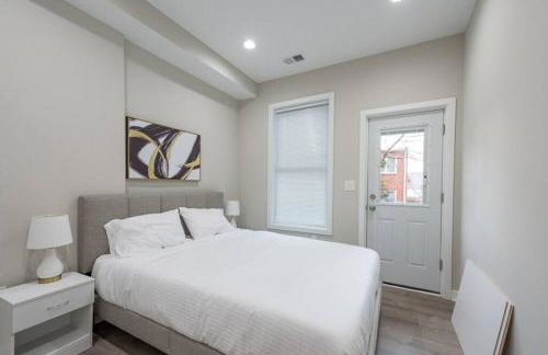 Modern LUX 2BR Apartment in DC with Patio - Foto 12