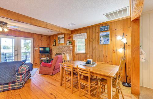 Private Dock and Beach! Lake Norman Cottage Hideaway - Foto 9