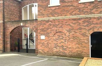 The old station apartment - Foto 18