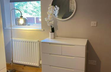 West Midlands-2 Double Bed Room Apartment - Photo 45