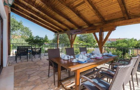 Nice Home In Cista Velika With Wifi - Photo 9