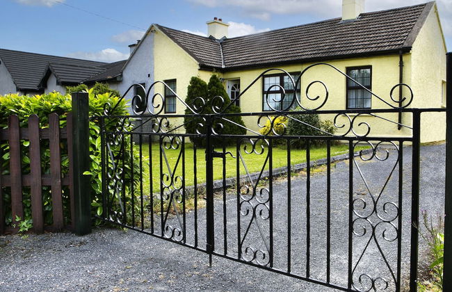 Garden Cottage - Photo 25