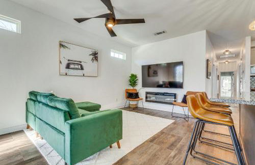 Modern Pensacola Vacation Home with Private Pool! - Foto 4