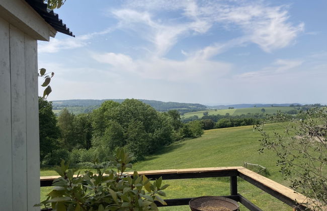Outstandingly Situated Cosy Shepherds Hut - Photo 20