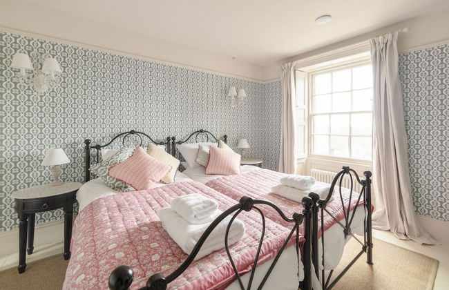 Healey Hall - Photo 19