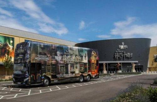 Large Luxury 5BDR Home 2 Bath and Free Parking - Foto 40