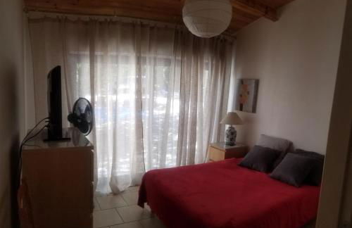 Villa avec piscine sur terrain clôt - Photo 33