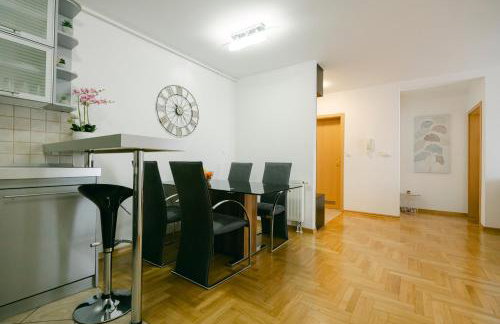 Ladenta apartman*** - Foto 8