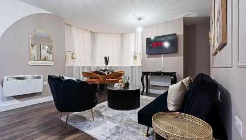 Belgravia Quarters Ltd - Photo 2