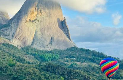 Apartamento com varanda e vista para a Pedra Azul Condomínio Vista Azul - Foto 1
