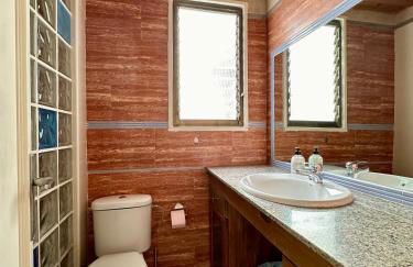 Spanish style flat close to center - Photo 25