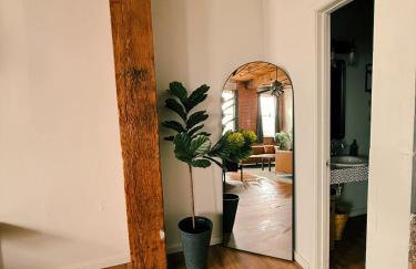 420 friendly Artsy walk Riverfront Loft King Bed - Foto 21