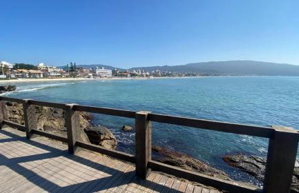 Bombas/ Bombinhas, a 50m do Mar, Apartamento 2 quartos, com churrasqueira na sacada, Ar e Wi-fi - Foto 49