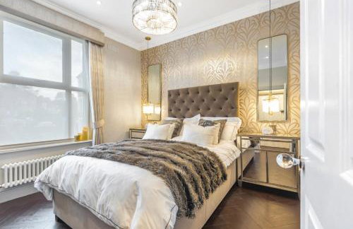 Luxury 1-Bed Apartment in sought after prime London location - Photo 2