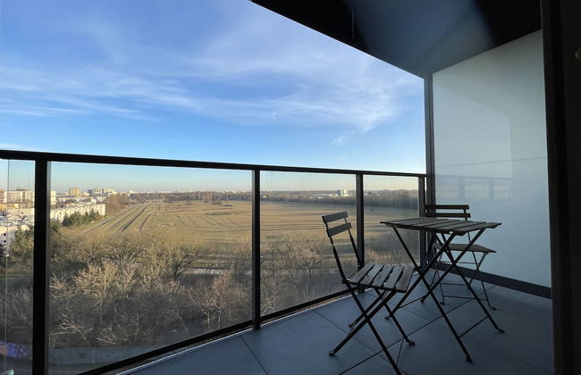 Horse Racing View 8th Floor by Renters - Photo 20