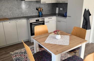 Elli's Stuuv - Photo 1